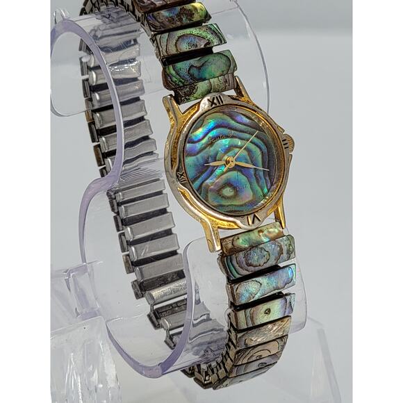 Santa Fe Abalone Style Wristwatch with an Expansion Band and Quartz Movement main image 9